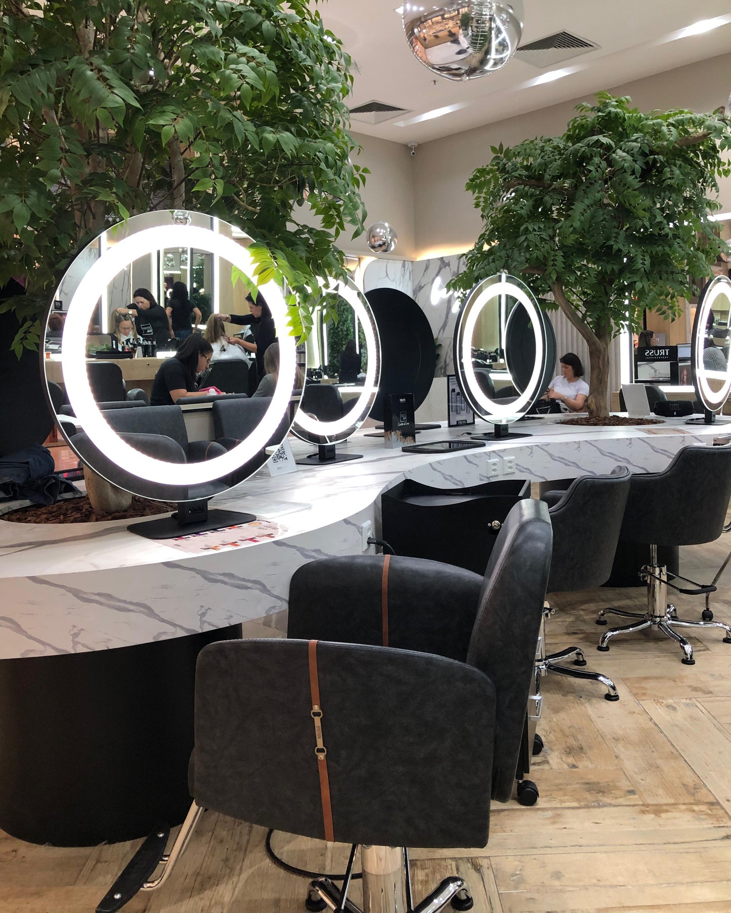 Vogue Barber Chair